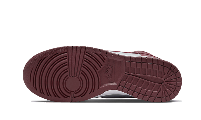 Nike Dunk High Retro Dark Beetroot-sneakers-Nike-pikastore.cz