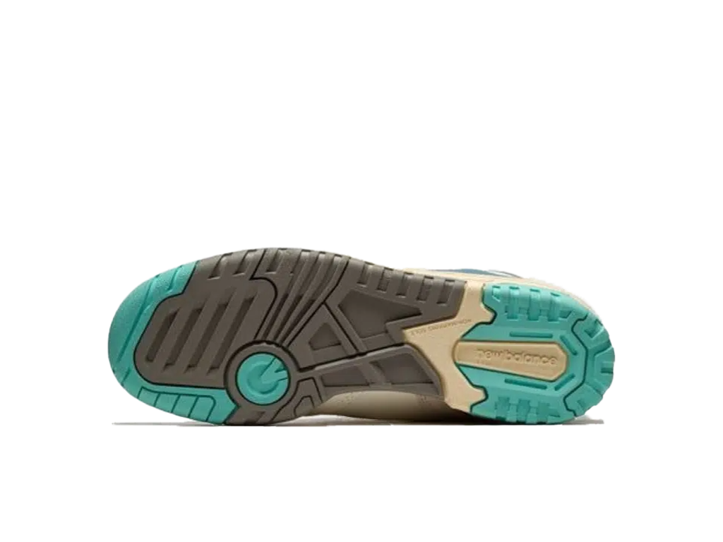 550 Big Kid White Surf-New Balance-pikastore.cz