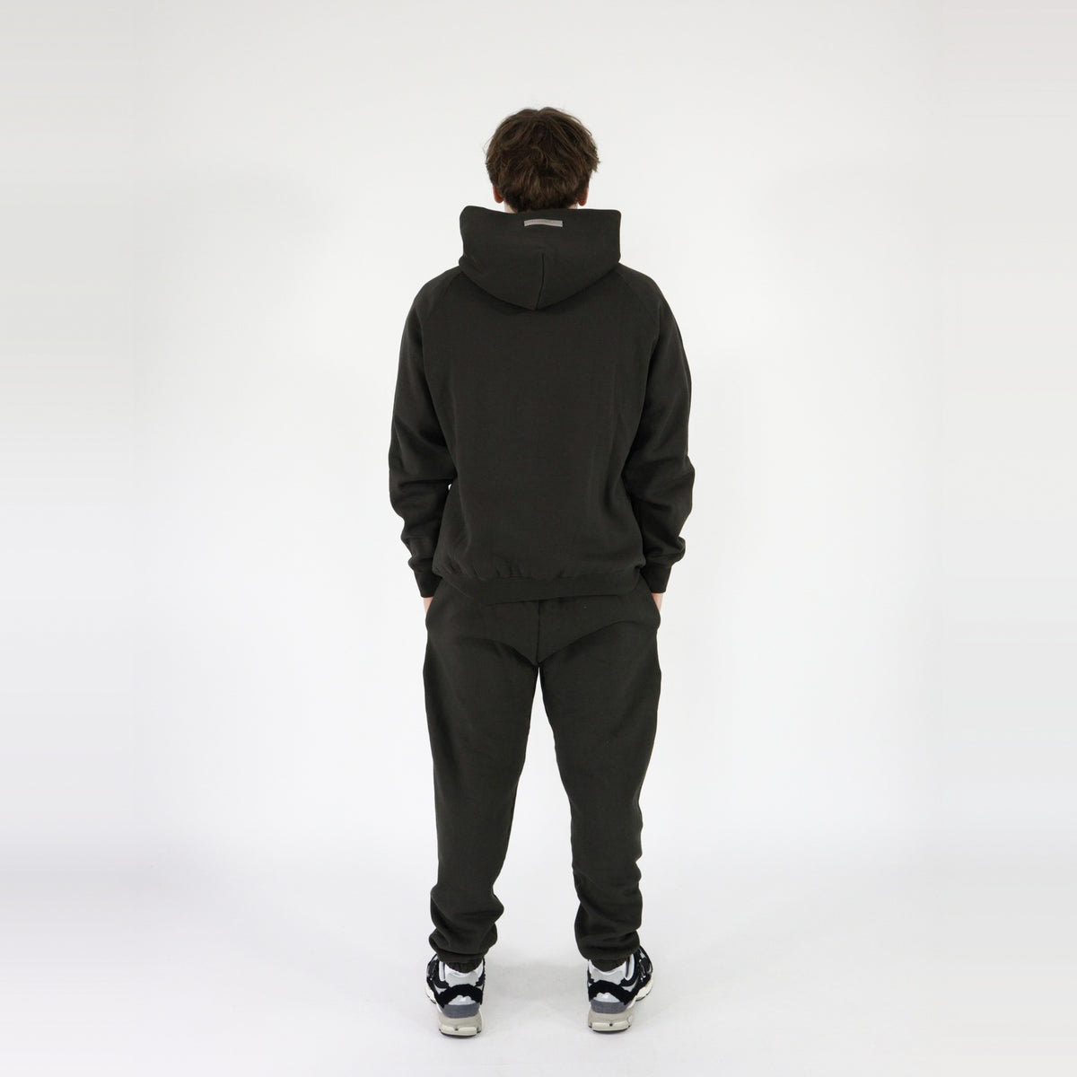 pikastore.cz - Fear of God Essentials 1977 Hoodie Iron + 1977 Sweatpants Iron SET-Bundle-pikastore.cz-pikastore.cz