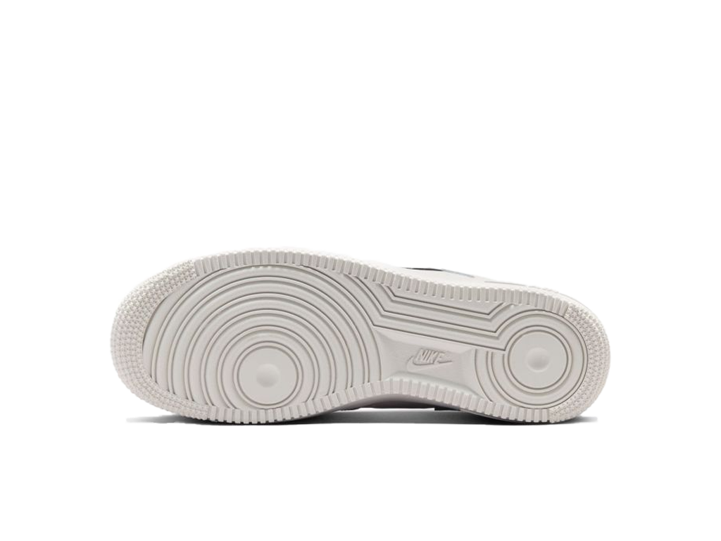 Nike Wmns Air Force 1 Chrome Swoosh – tenisky – fotka 5 z 5