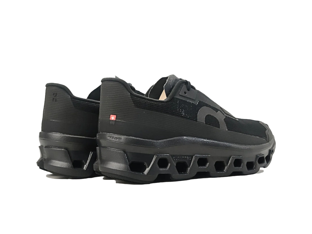 ON Wmns Cloudmonster Void Triple Black-ON-pikastore.cz