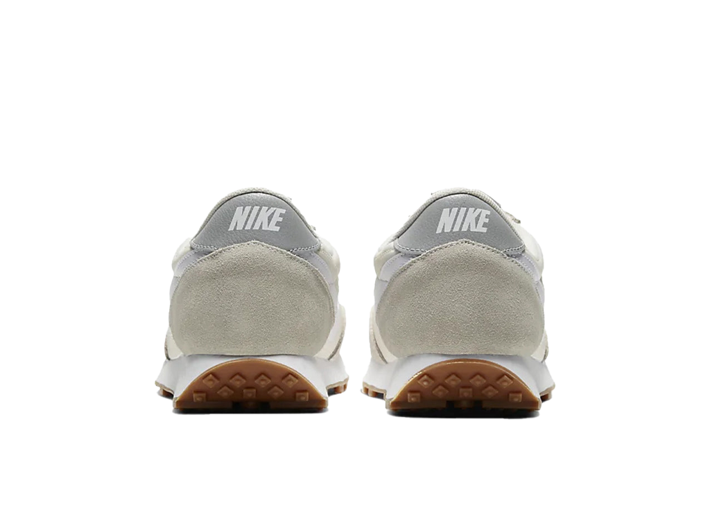 Wmns Daybreak White Gum-Nike-pikastore.cz