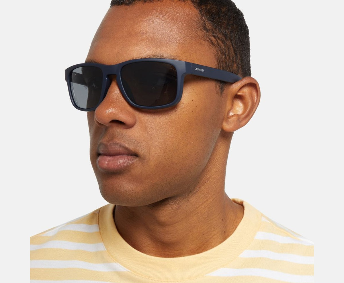 Calvin Klein Sunglasses Navy – briller – foto 4 af 4