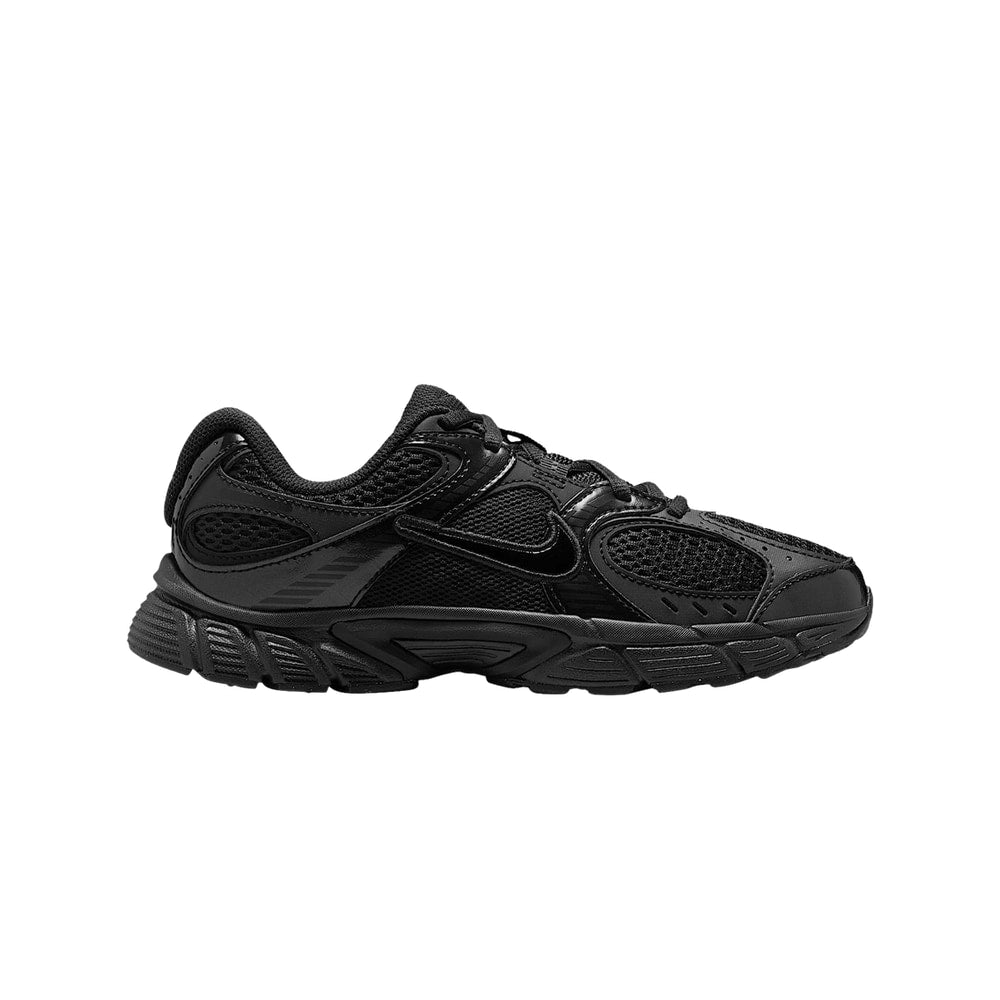 Nike V5 RNR GS Triple Black – sneakersy, czarny