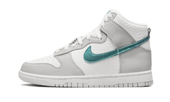 Nike Dunk High FLS (Women's)