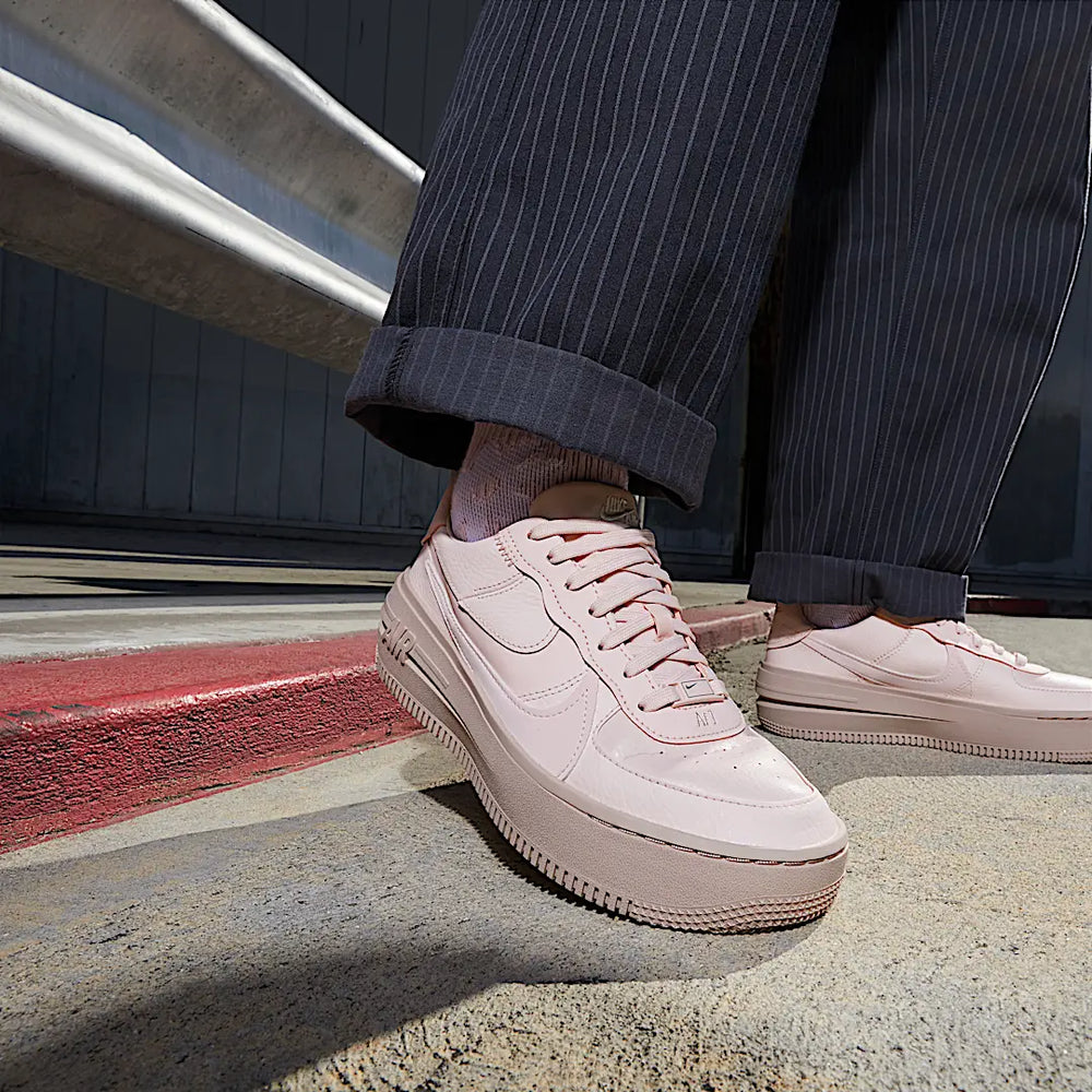 Nike Wmns Air Force 1 PLT.AF.ORM Atmosphere-Nike-pikastore.cz