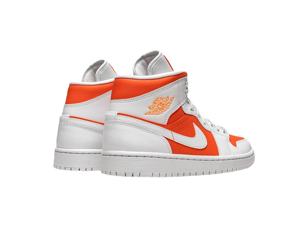 Nike Dunk High First Use Red-sneakers-Nike-pikastore.cz