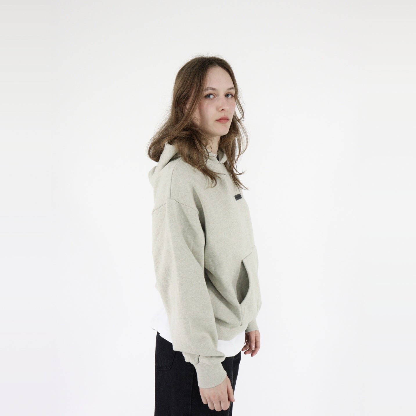 Fear of God Essentials S25 Hoodie Heather Stone - PIKASTORE-Clothing-Fear of God-pikastore.cz