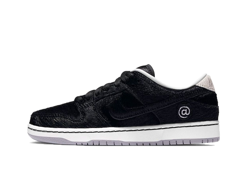 Medicom Toy x Dunk Low SB PS BE@RBRICK-Nike-pikastore.cz