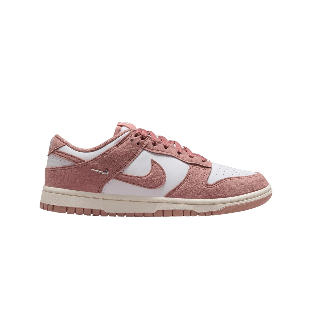 Nike Wmns Dunk Low Rose Whisper Mini Swoosh – sneakersy, czerwony