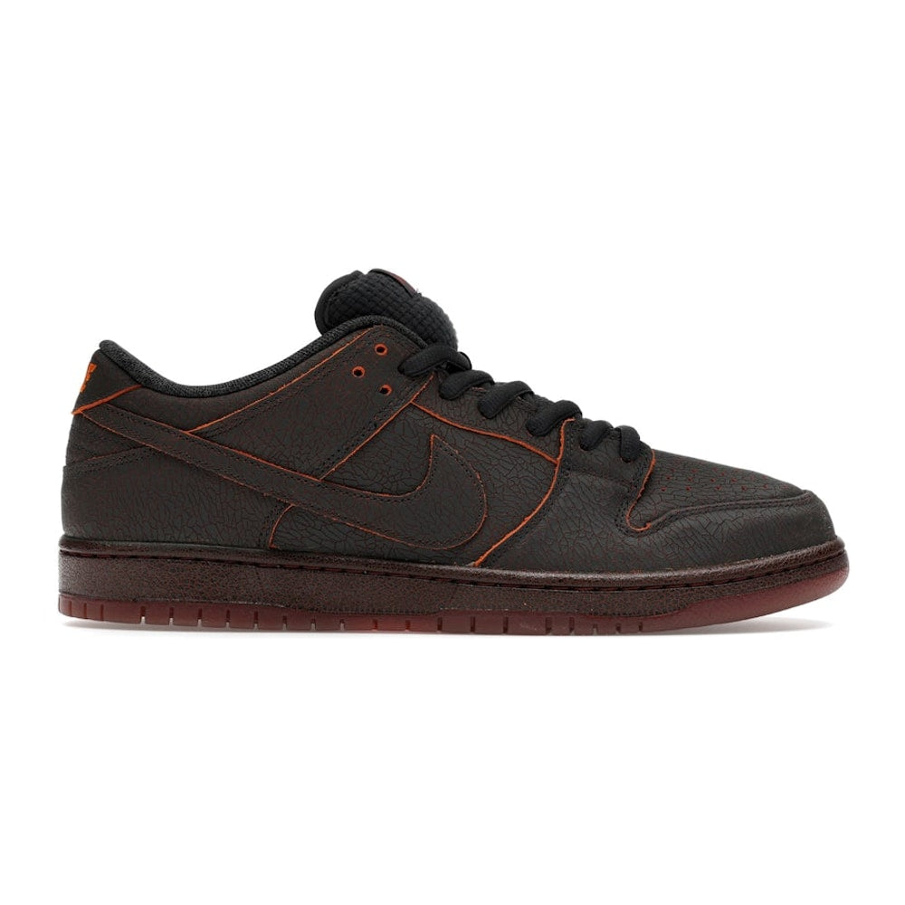 Nike Dunk SB Low Krampus – tenisky, červená